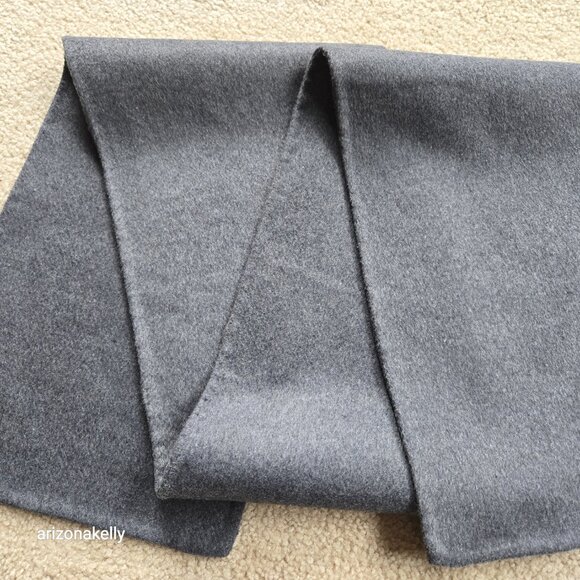 Wool Cashmere Grey Woven Scarf--Possibly Toteme - Picture 10 of 14